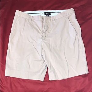 Men’s H&M pastel pink shorts size 32R US EUR 46
